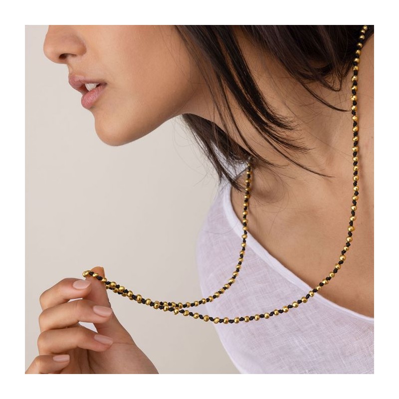 COLLANA MACRAME' SFERE in ottone - VESTOPAZZO COLLANA MACRAME' SFERE in ottone - VESTOPAZZO